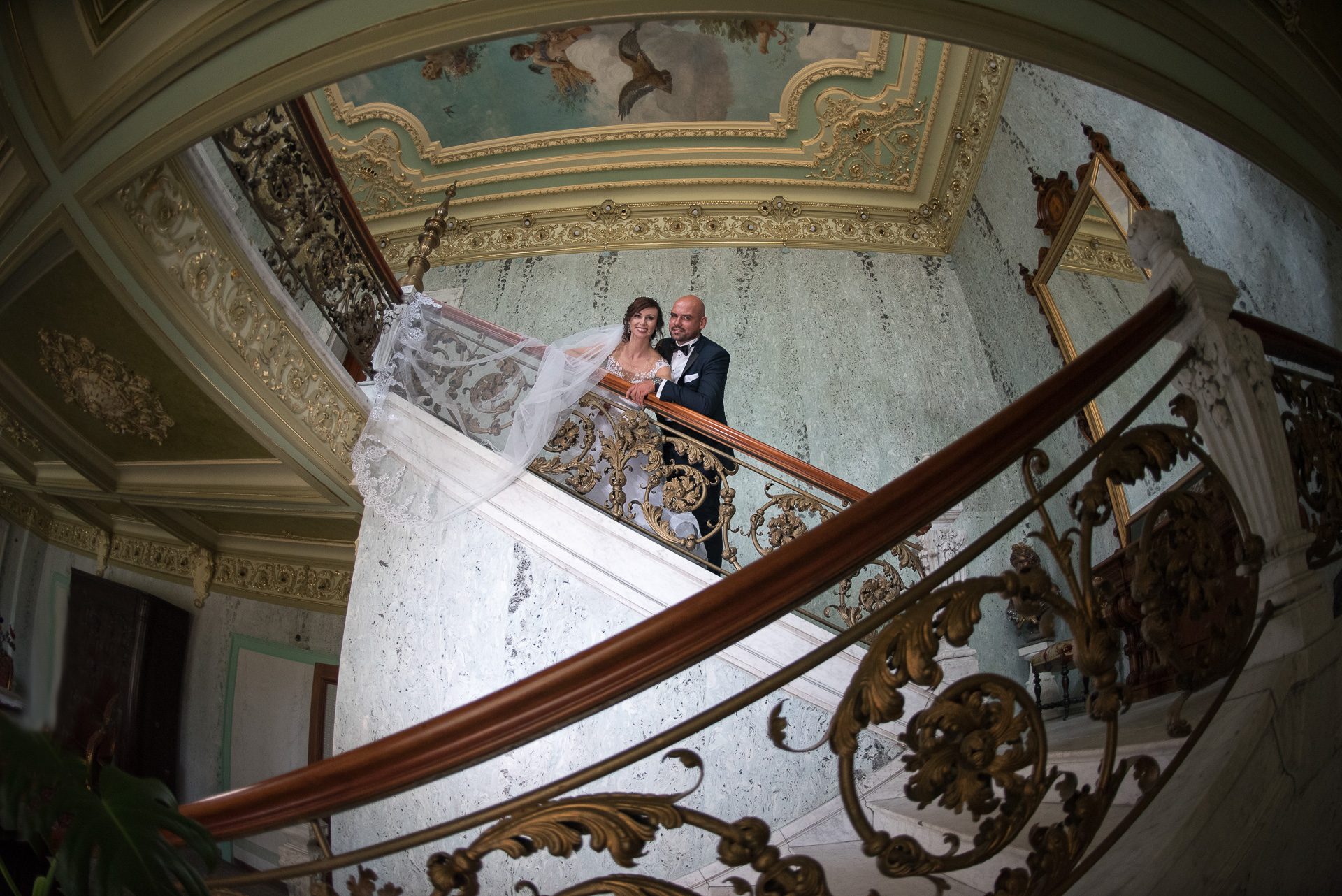 Pałac Ditla — plener ślubny – fotograf Częstochowa
