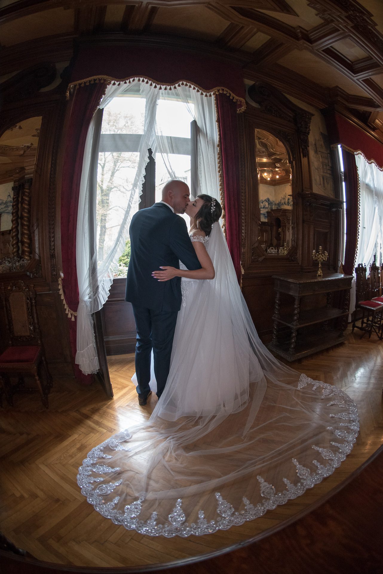 Pałac Ditla — plener ślubny – fotograf Częstochowa