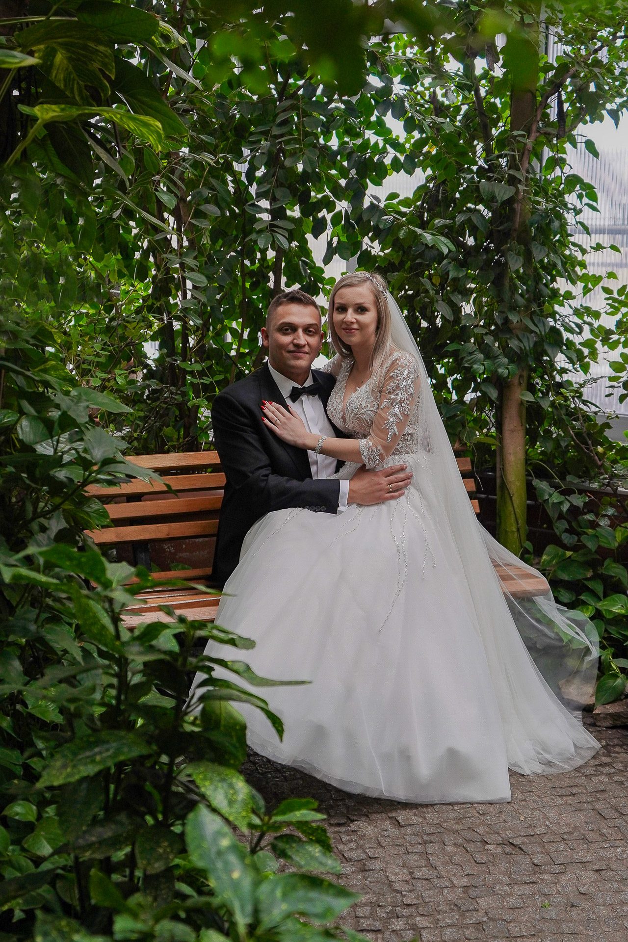 Palmiarnia — plener ślubny – fotograf Częstochowa