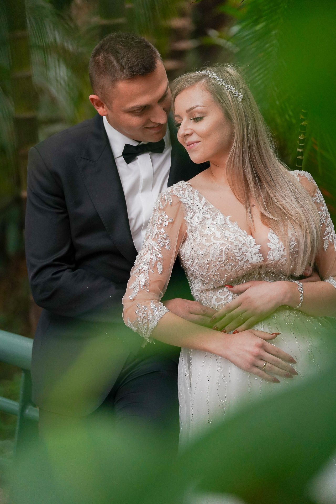 Palmiarnia — plener ślubny – fotograf Częstochowa